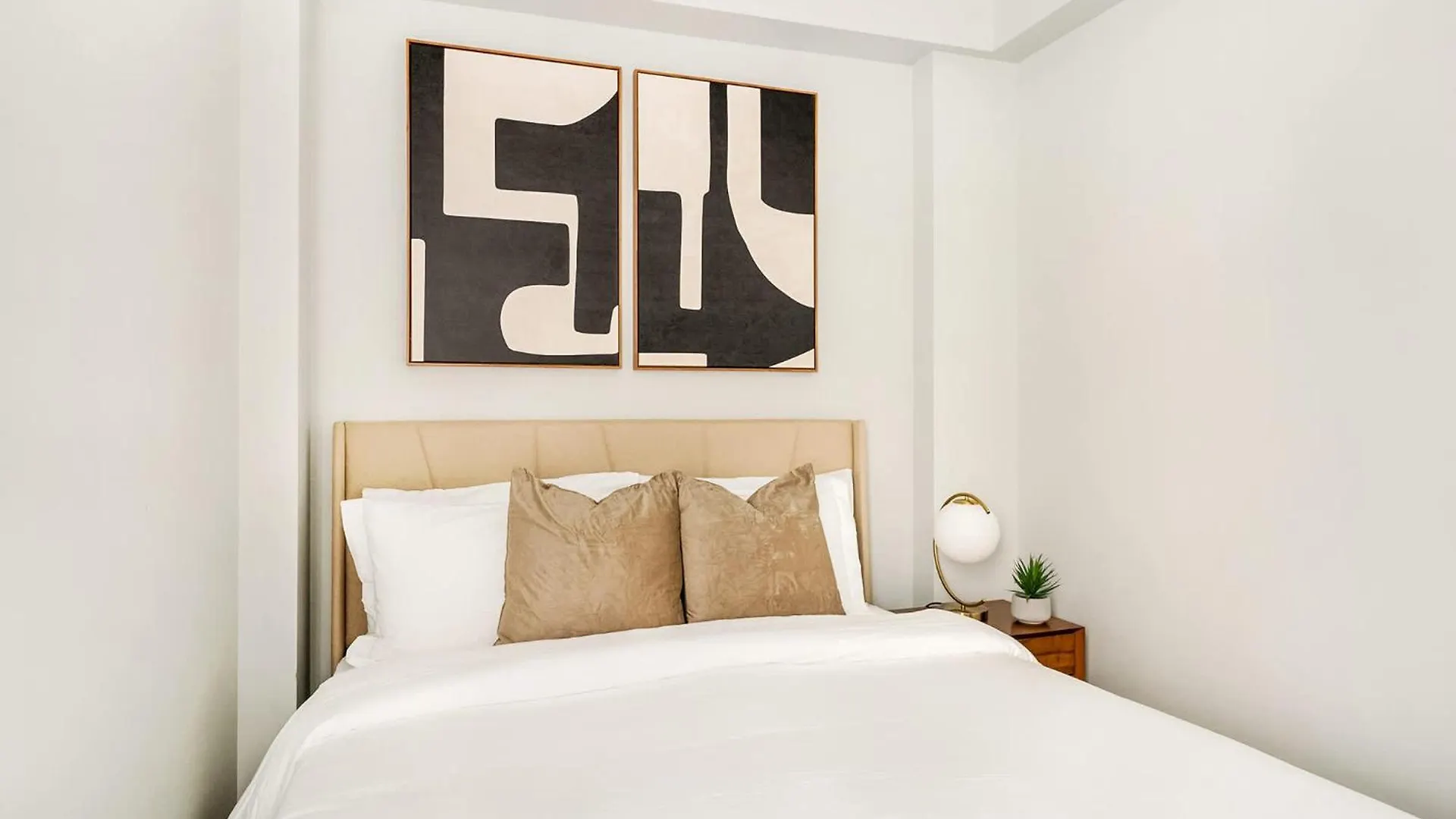 דירות ניו יורק 73-308 New 1Br 1Bth Uws Doorman Gym